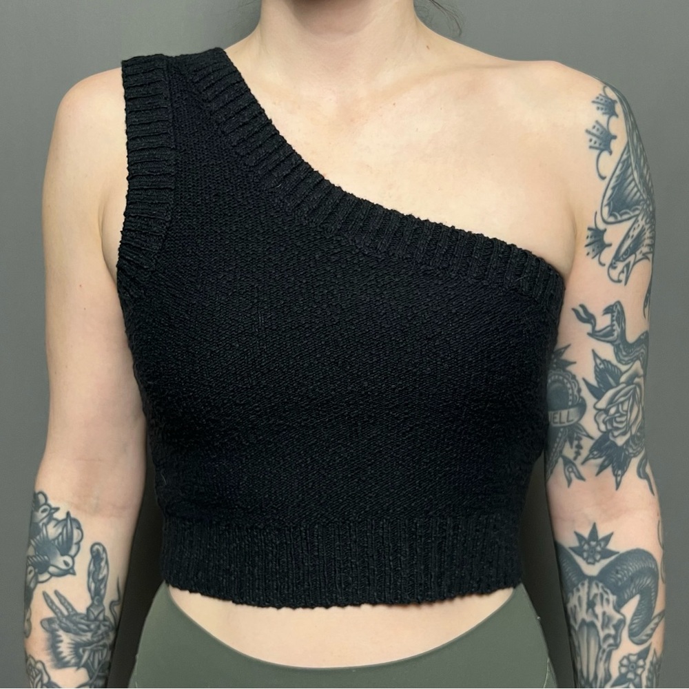 Madewell Black One-Shoulder Crop Top